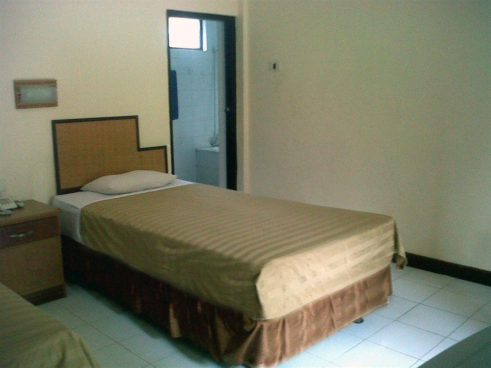 Troppo Zone Puri Rama Resort Kuta Legian  Exterior photo